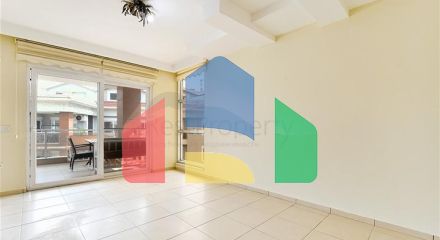 Просторий пентхаус в зеленому районі Оба