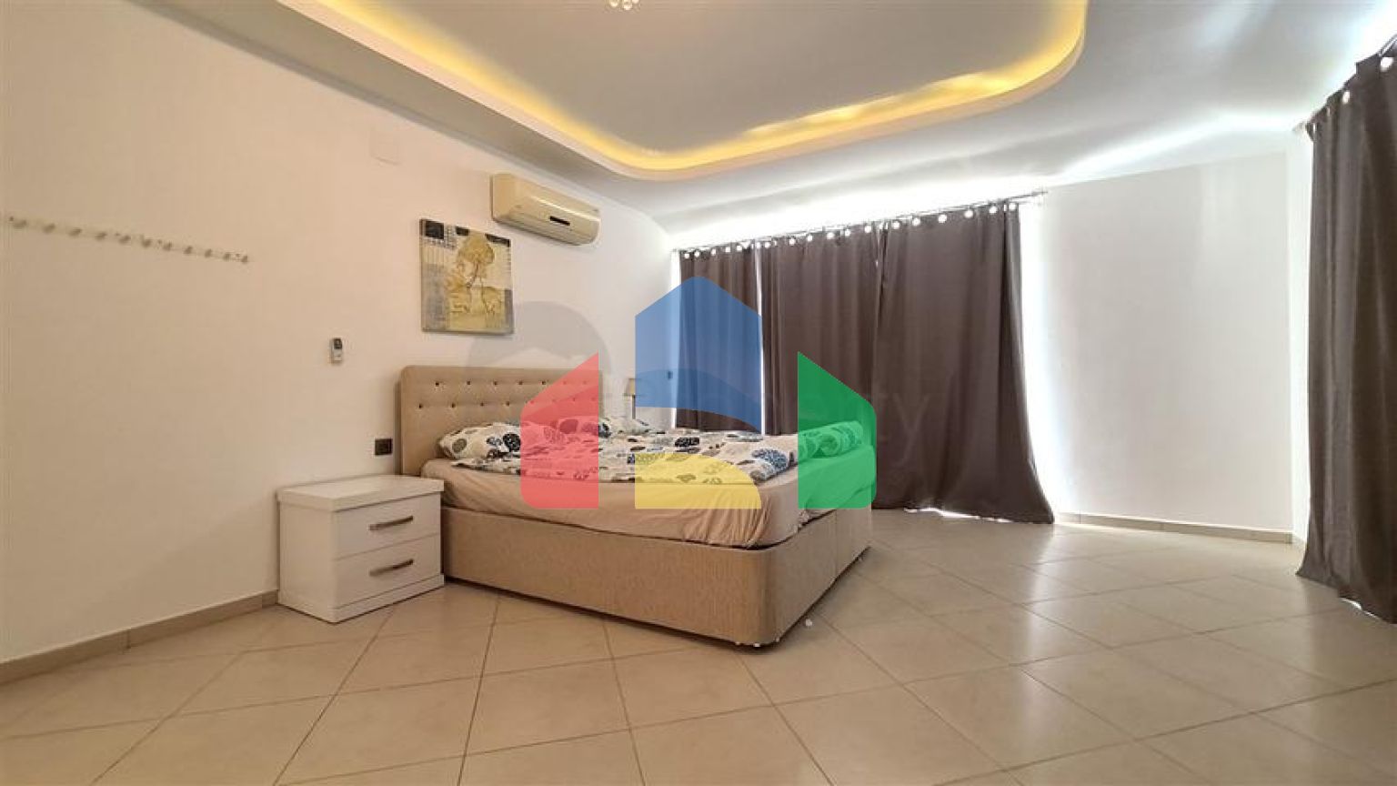 Пентхаус 5 + 1 в центрі Аланії район Оба