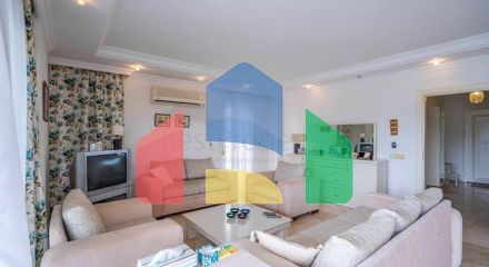 Шестикімнатний світлий пентхаус з видом на місто в районі Оба