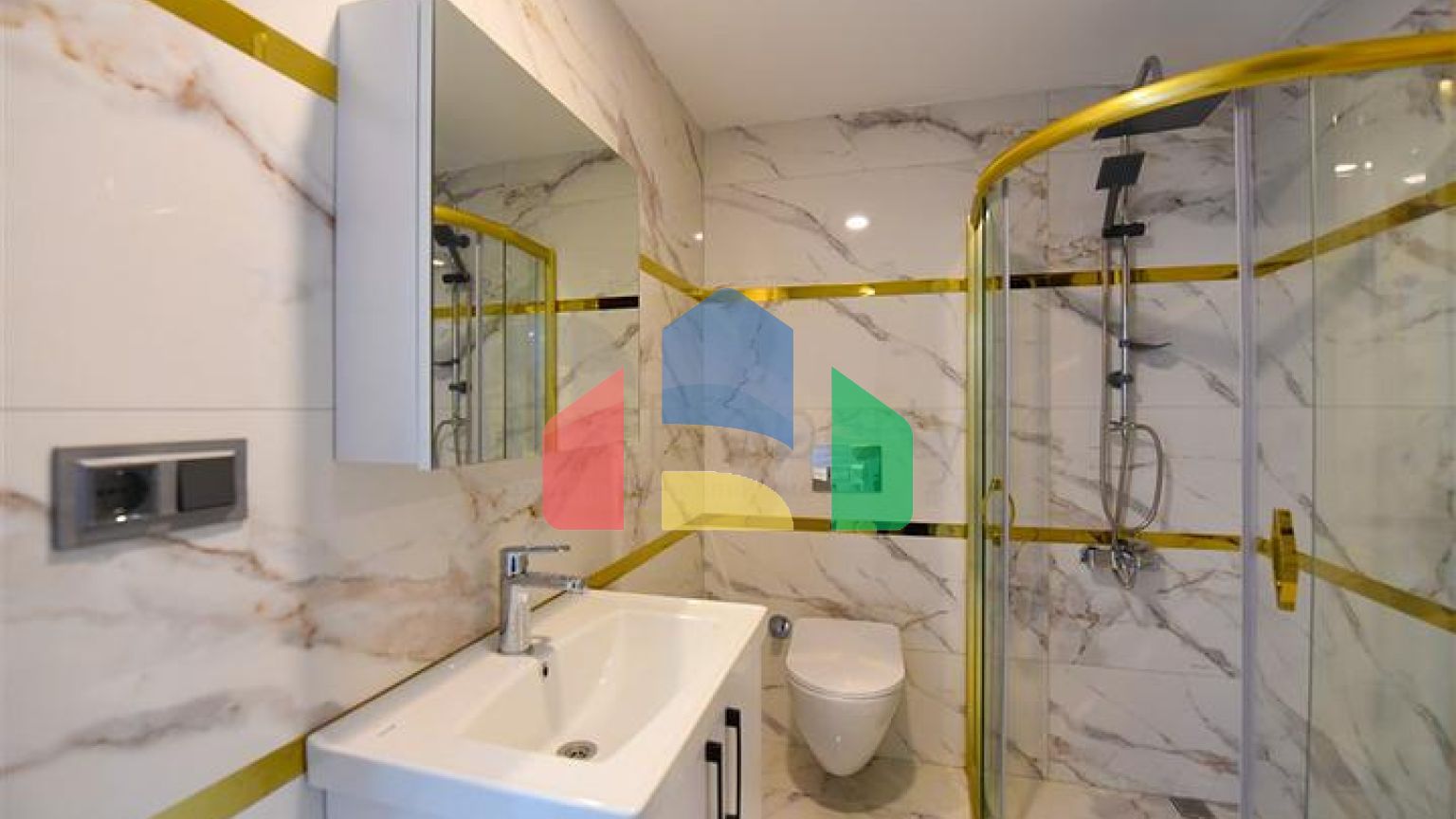 Пентхаус 3+1 всего в 300 метрах от Средиземного моря в районе Оба