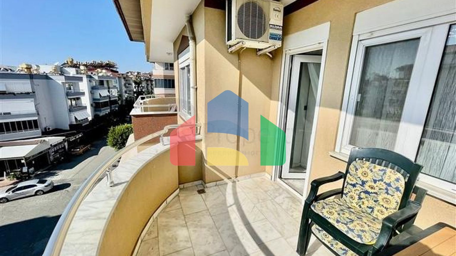 Пентхаус 4 + 1 в районі Оба