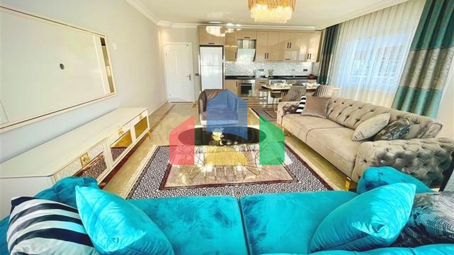 Пентхаус 3 + 1 в районі Оба