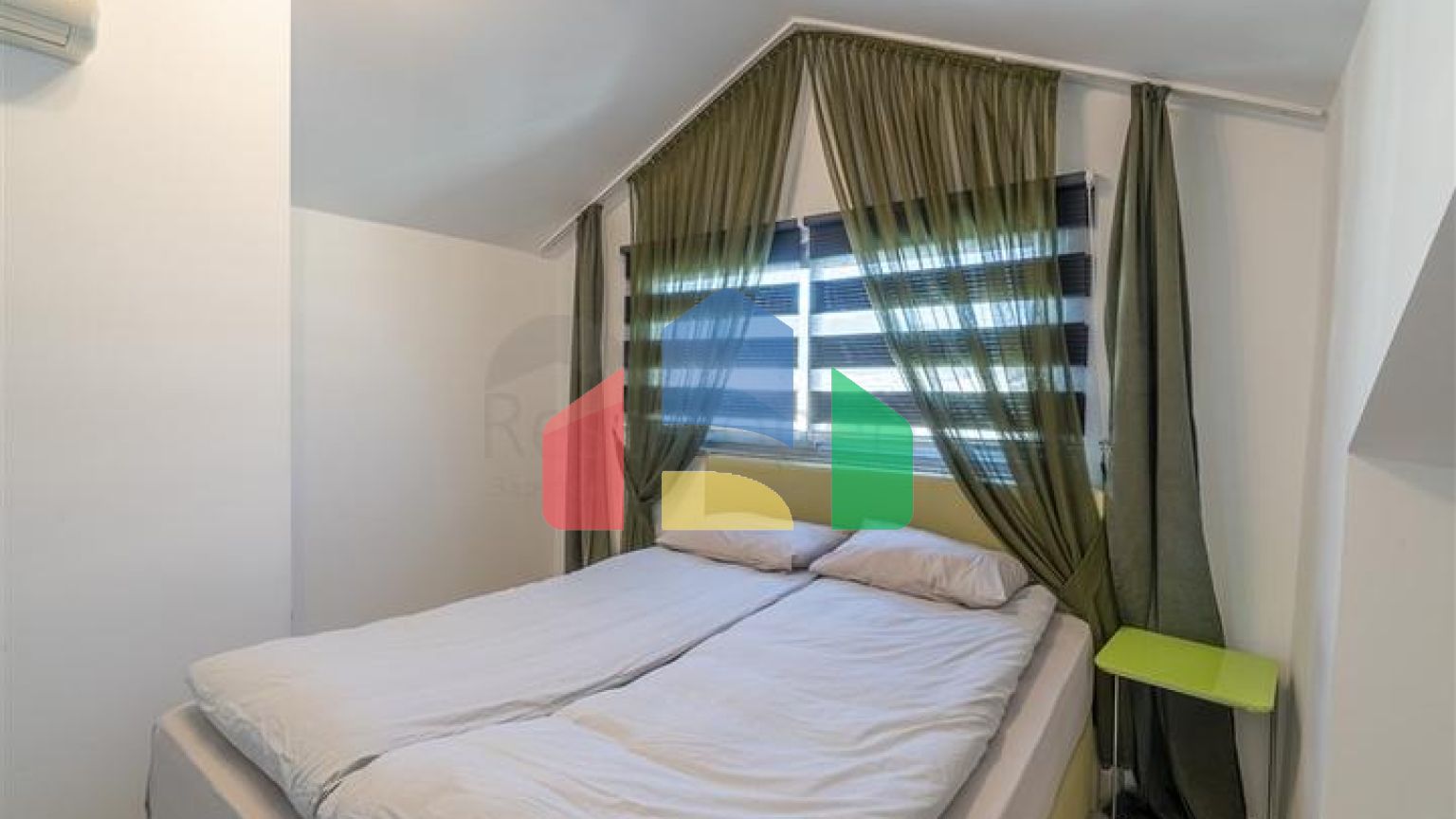 Апартаменти 4+1 Для отримання турецького громадянства в районі Оба