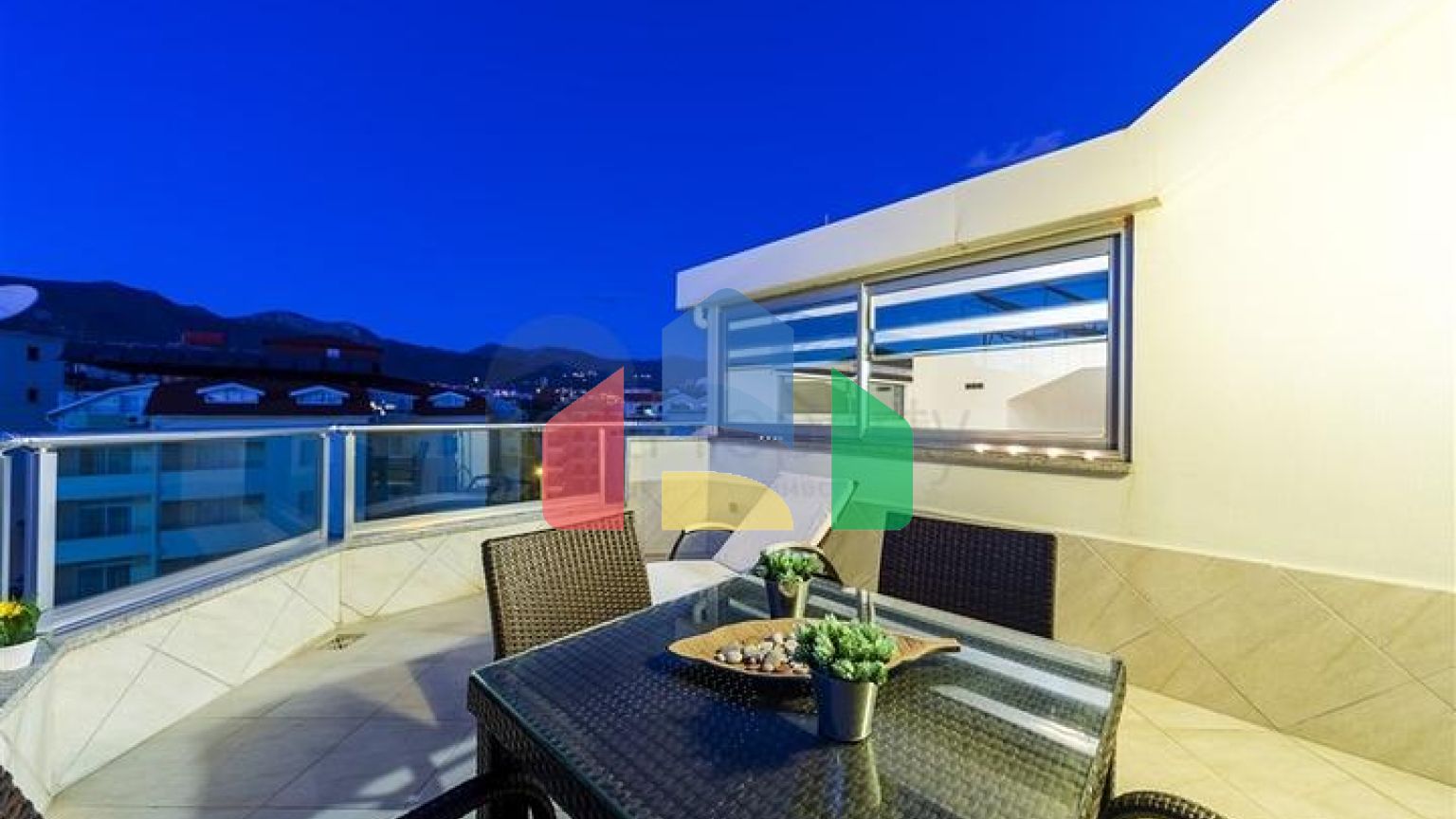 Апартаменти 4+1 Для отримання турецького громадянства в районі Оба