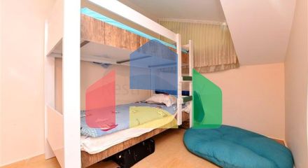 Просторий пентхаус плануванням 4+1 в районі Оба