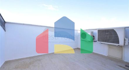 Просторий пентхаус плануванням 4+1 в районі Оба