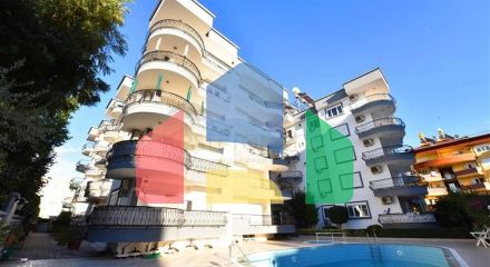 Просторий пентхаус плануванням 4+1 в районі Оба