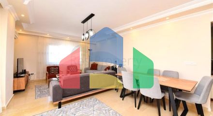 Просторий пентхаус плануванням 4+1 в районі Оба