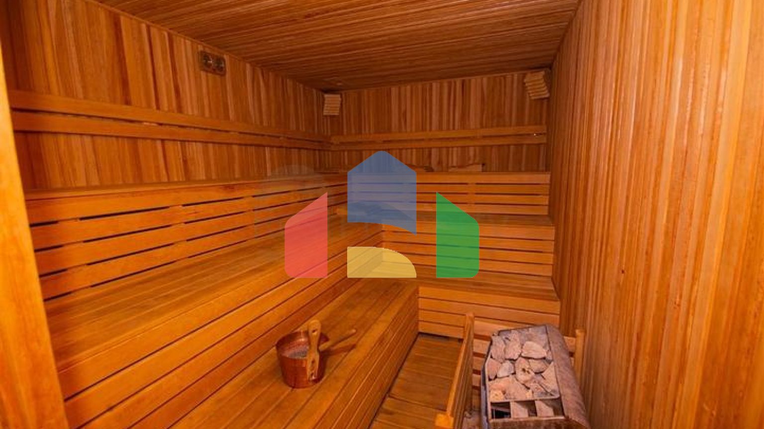 Мебльований пентхаус 4+1 в районі Оба