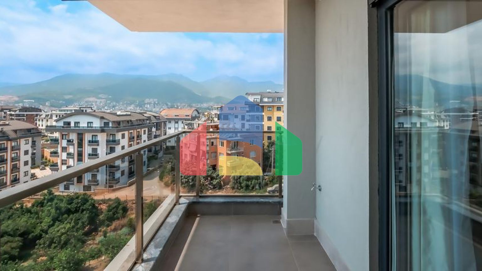 Проект для життя та інвестицій в престижному районі Оба