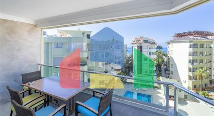 Квартира 4 + 1 на першій лінії з можливістю отримання громадянства