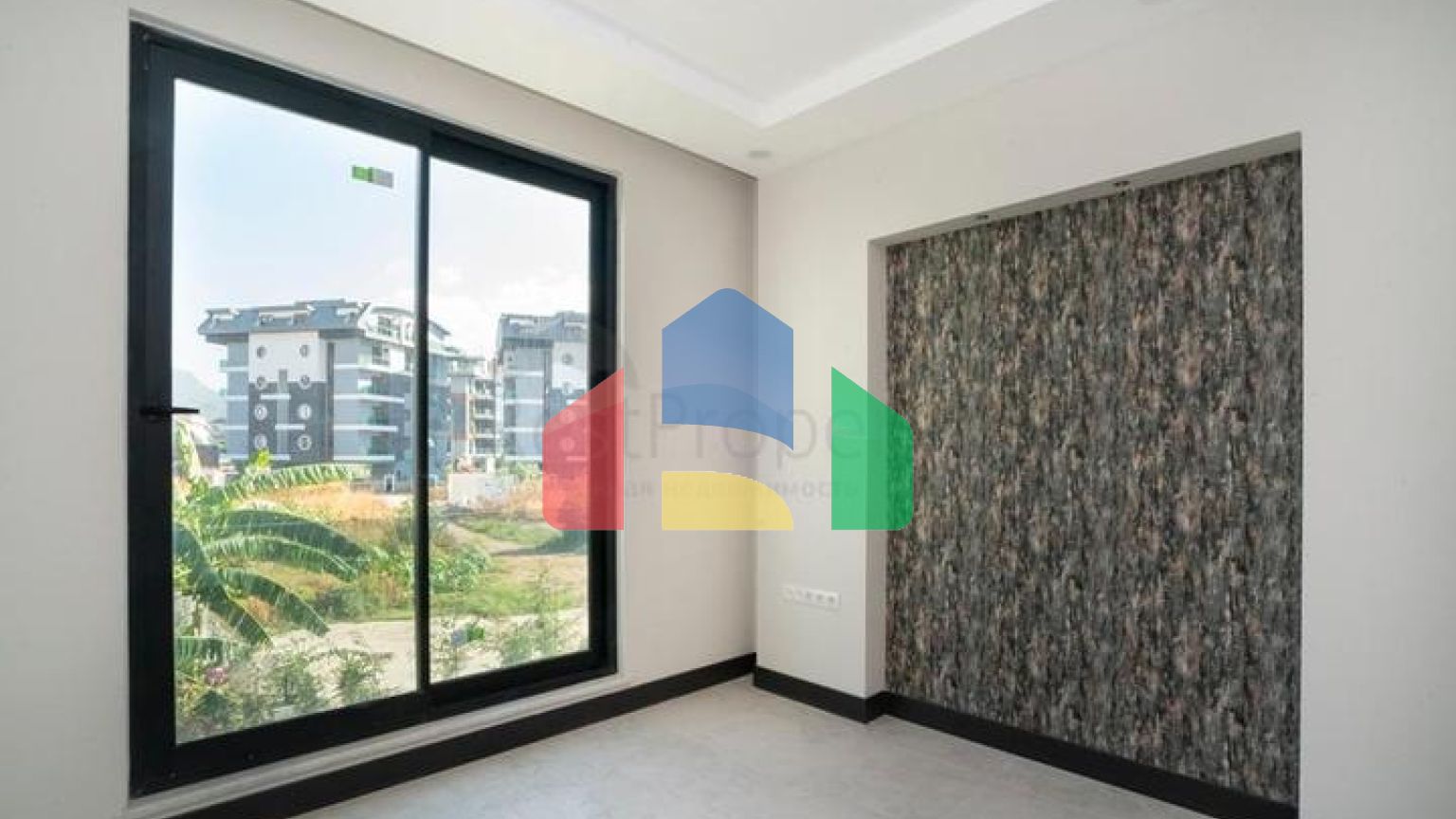 Бизнес-центр в развивающемся районе Оба