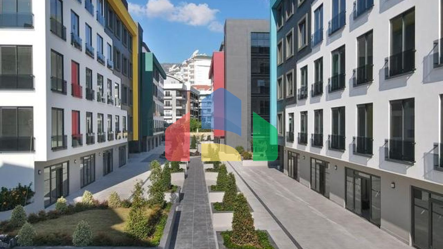 Бизнес-центр в развивающемся районе Оба