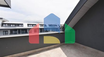 Меблированный пентхаус в европейском районе Оба