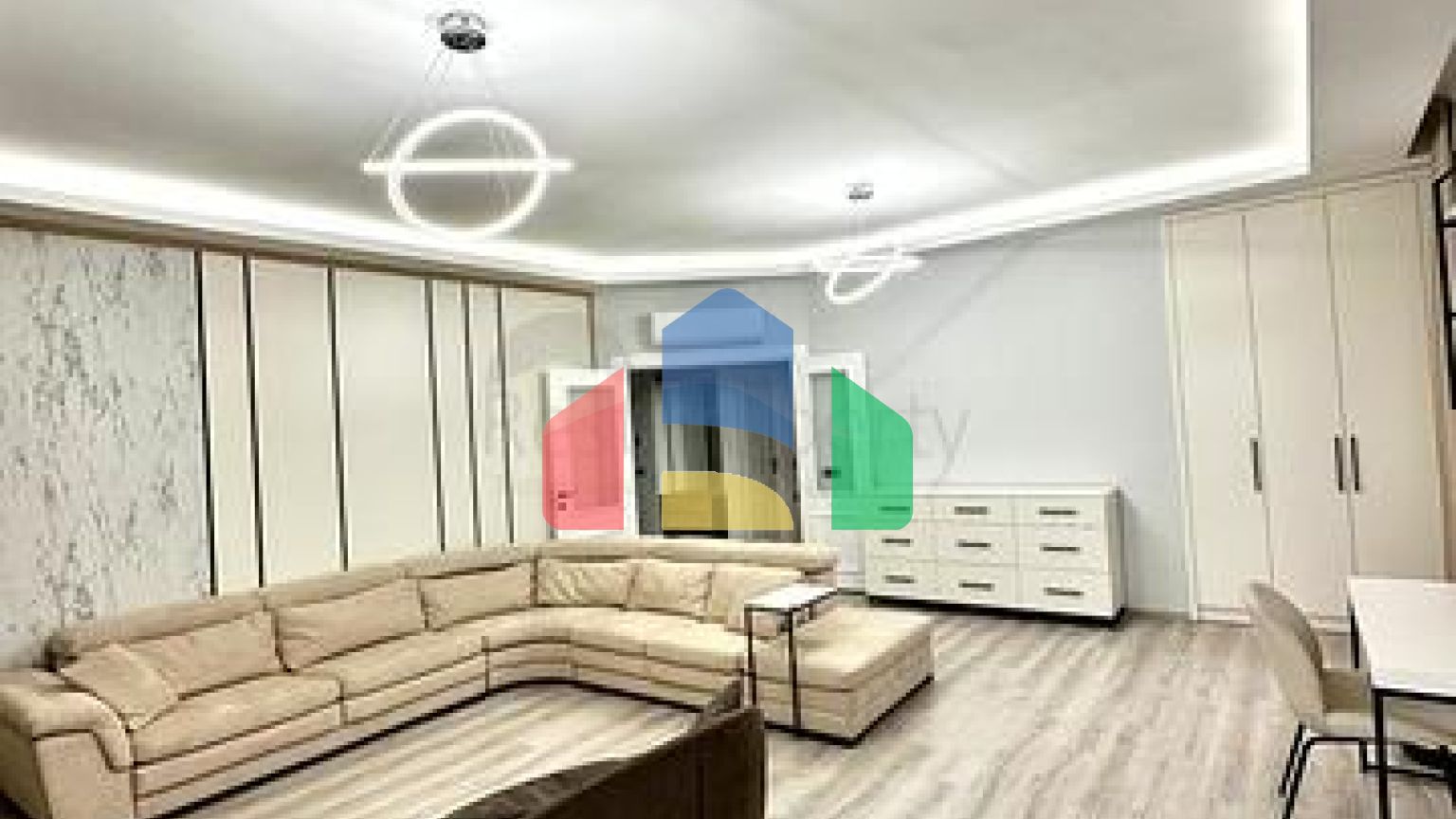 Просторный пентхаус 3+1 в районе Оба