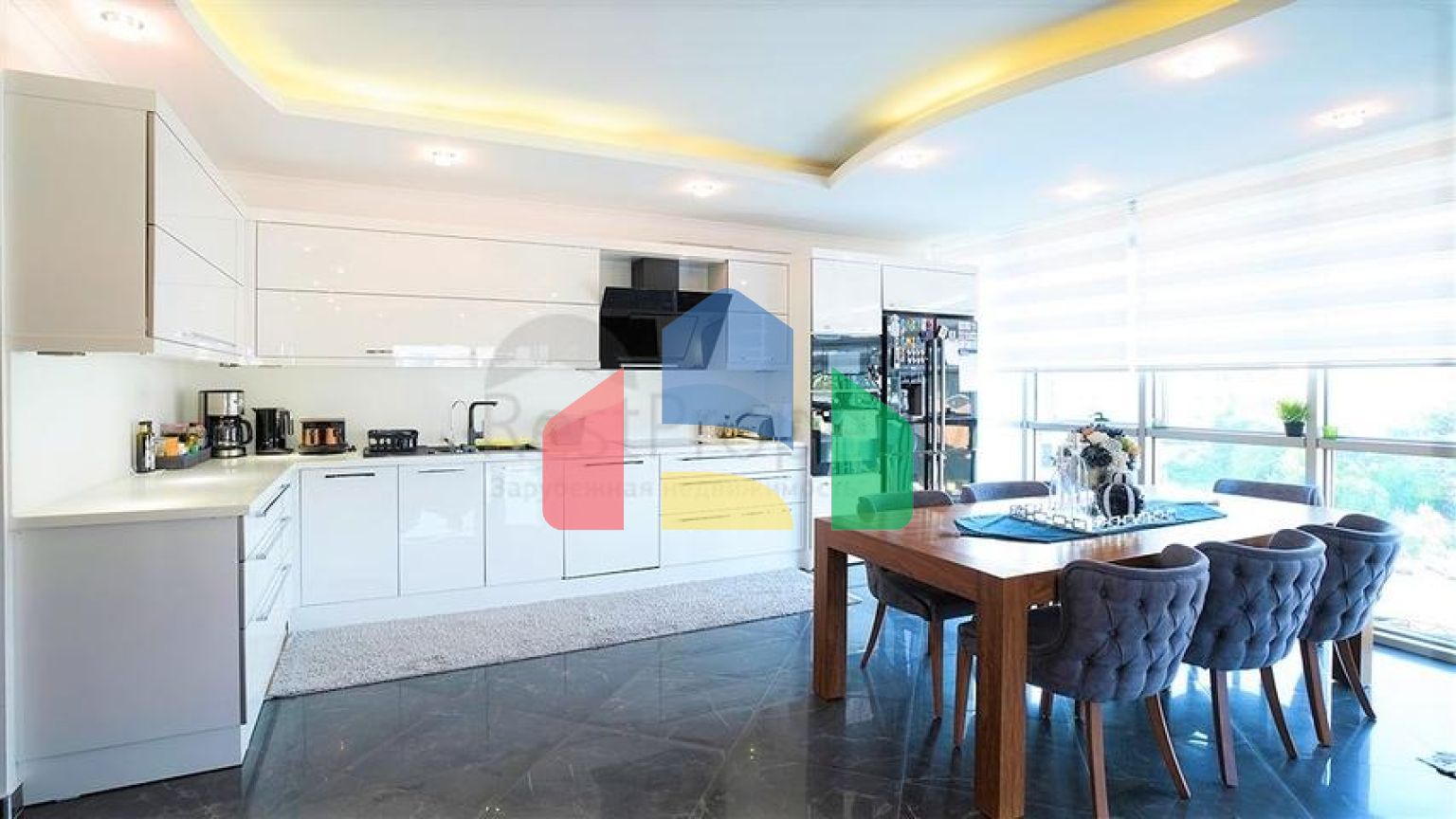 Шикарний пентхаус 3 + 2 в районі Оба