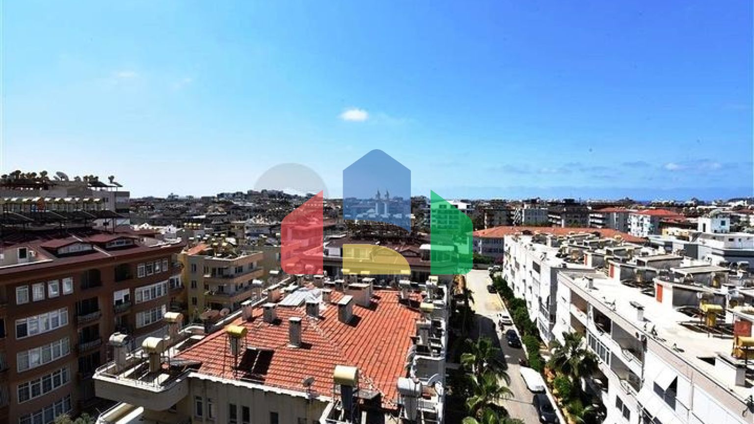 Пентхаус 5+1 в районе Оба в 600 м от моря