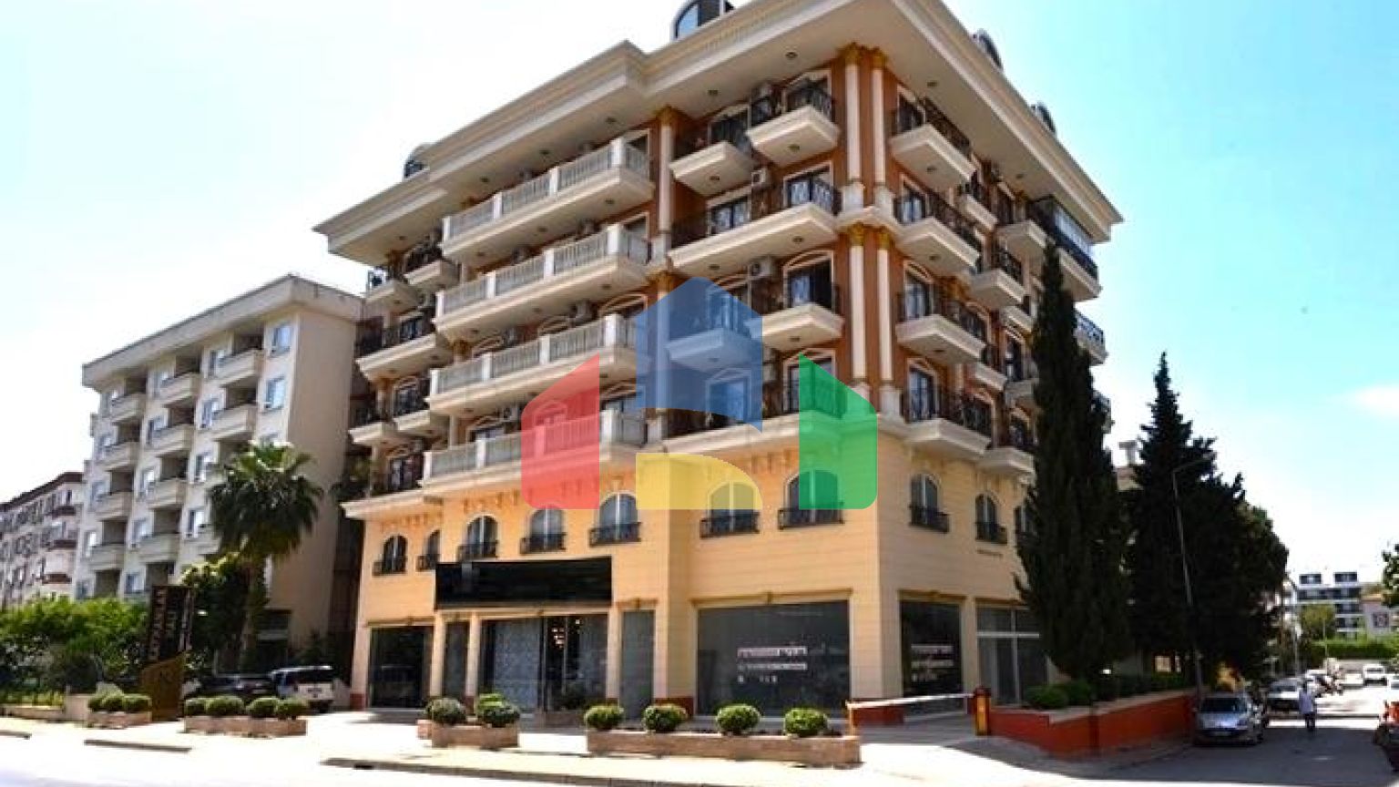 Пентхаус 5+1 в районе Оба в 600 м от моря