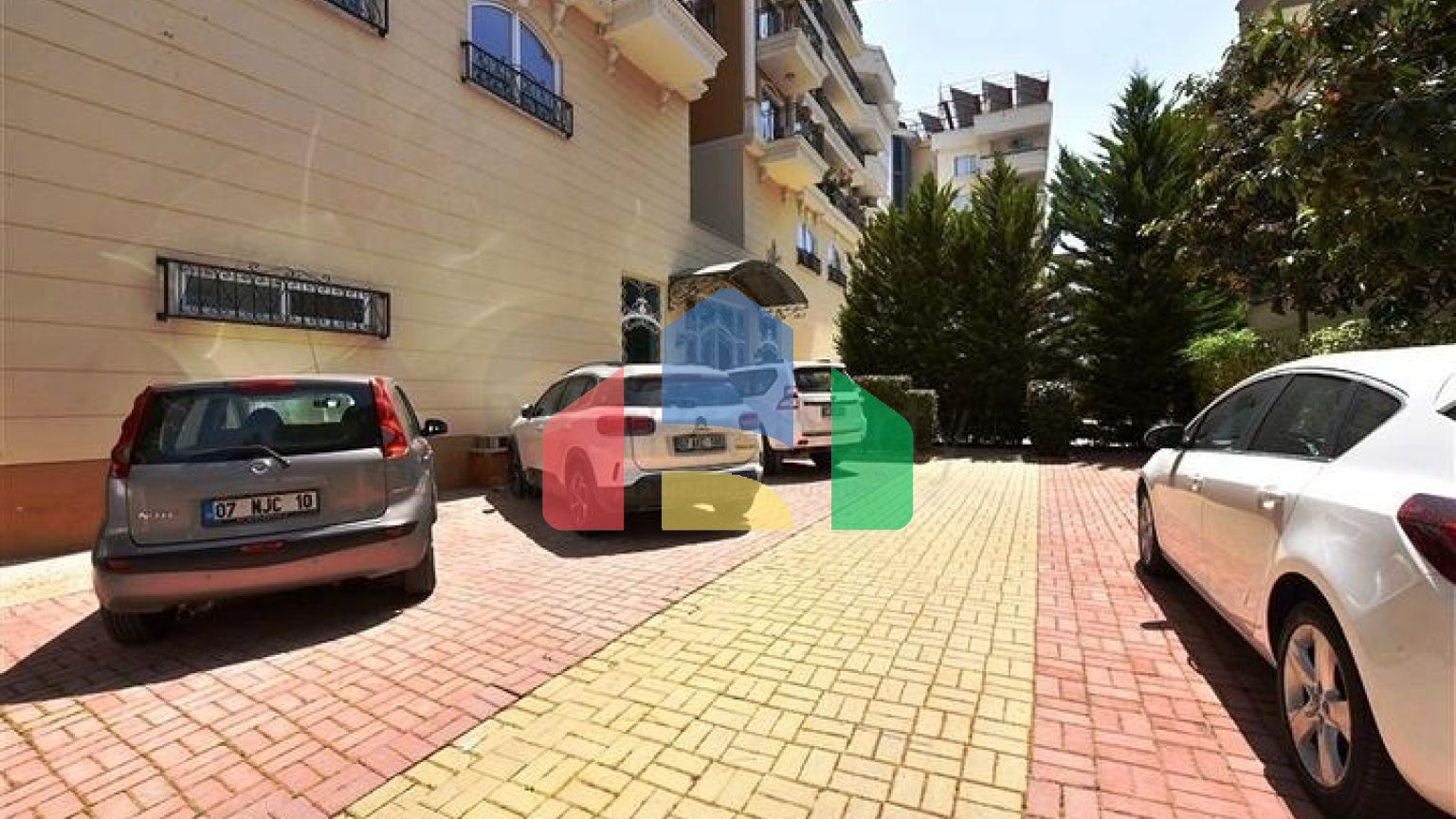 Пентхаус 5+1 в районе Оба в 600 м от моря