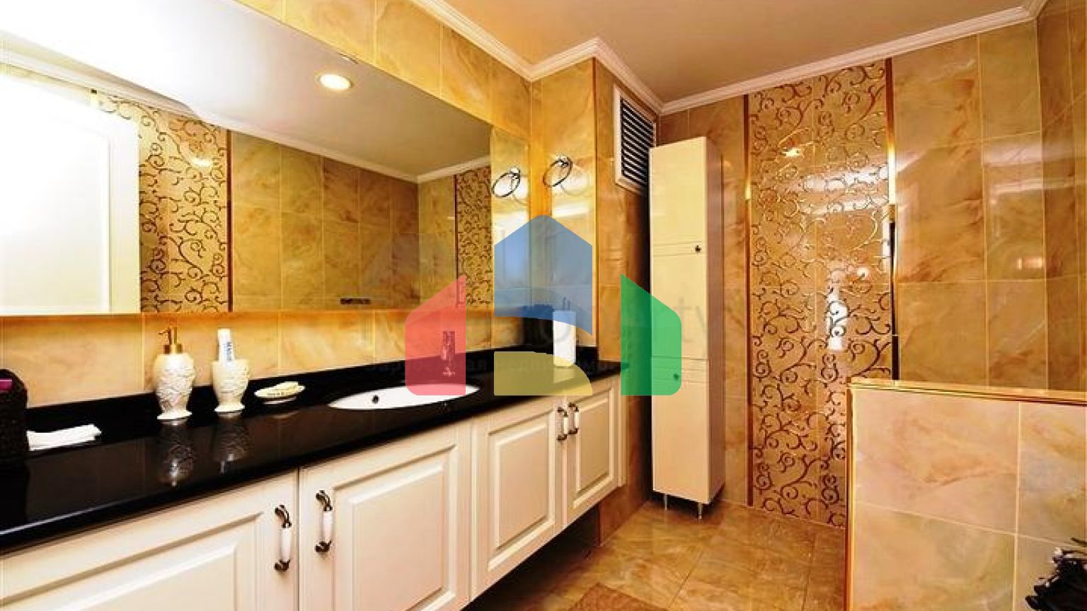 Пентхаус 5+1 в районе Оба в 600 м от моря