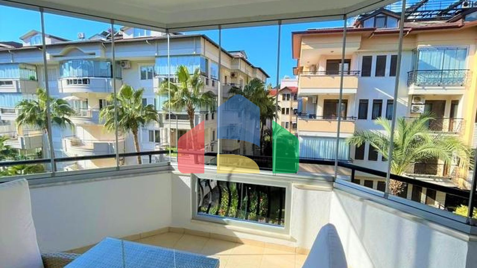 Затишна трикімнатна квартира в обидві в 300 м від моря