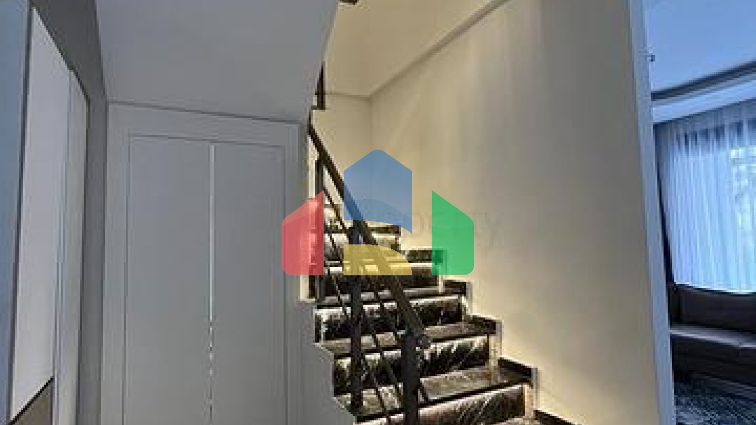 Двухэтажный садовый дуплекс 2+1 в районе Оба