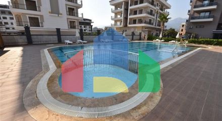 Двухэтажный садовый дуплекс 2+1 в районе Оба