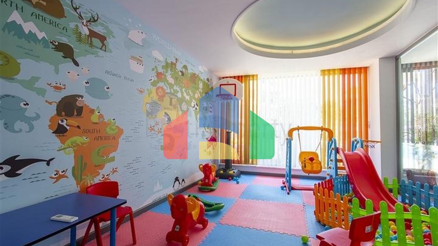 Квартира 2 + 1 від власника з меблями в престижному комплексі району Оба