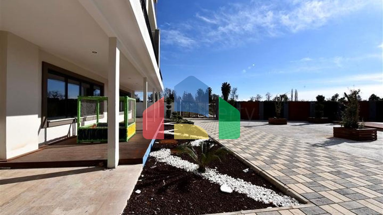 Простора квартира 3 + 1 для великої родини в районі Оба