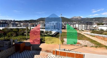 Простора квартира 3 + 1 для великої родини в районі Оба Простора квартира 3 + 1 для великої родини в районі Оба