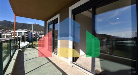 Простора квартира 3 + 1 для великої родини в районі Оба Простора квартира 3 + 1 для великої родини в районі Оба