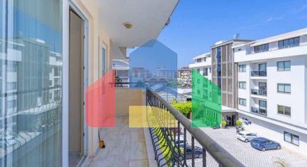 Просторий пентхаус 4 + 1 для великої родини