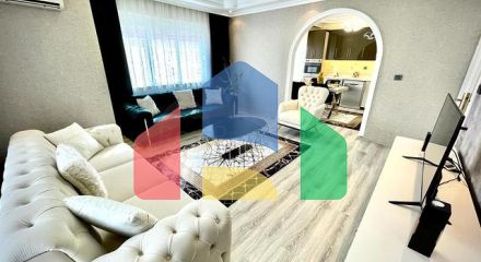 Великий пентхаус в обидві поруч з морем