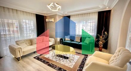 Великий пентхаус в обидві поруч з морем