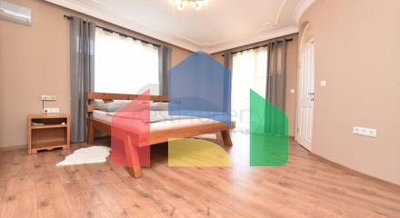 Просторная вилла в районе Оба