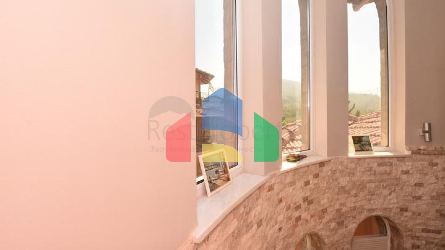 Просторная вилла в районе Оба