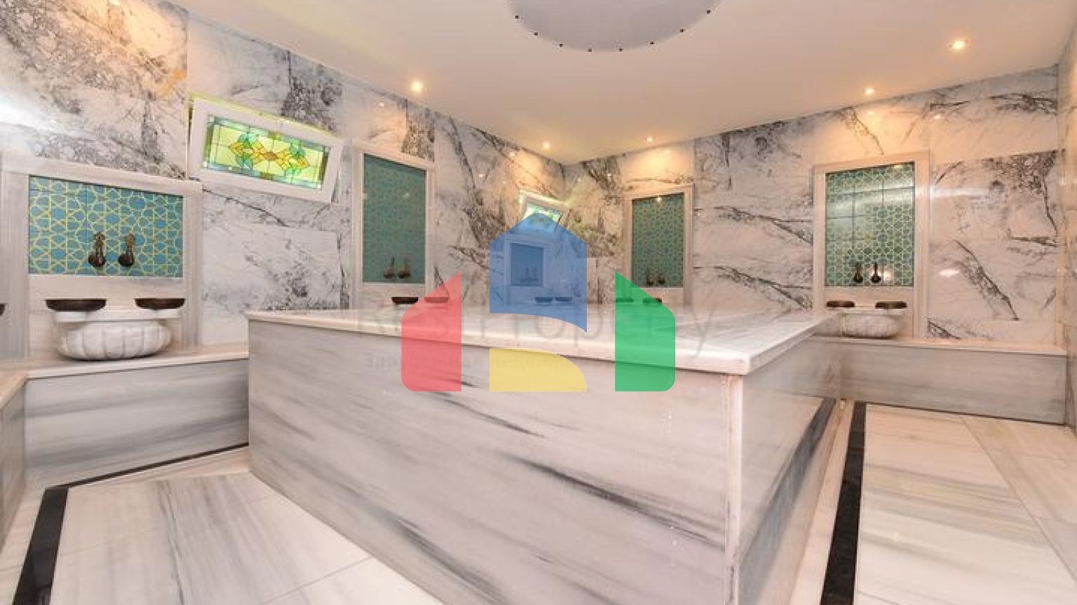 Просторная вилла в районе Оба