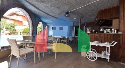 Просторная вилла в районе Оба