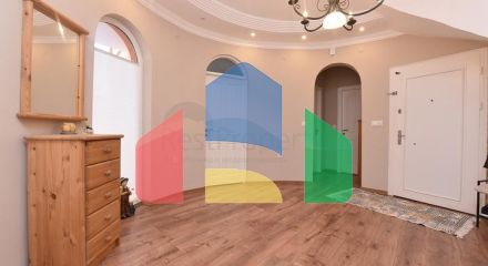 Просторная вилла в районе Оба