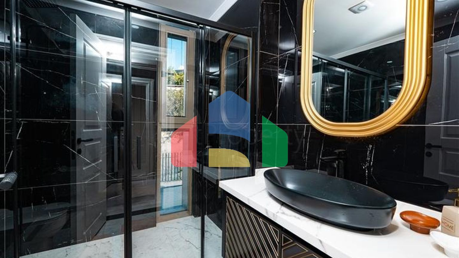 Роскошный комплекс вилл с панорамным видом на море