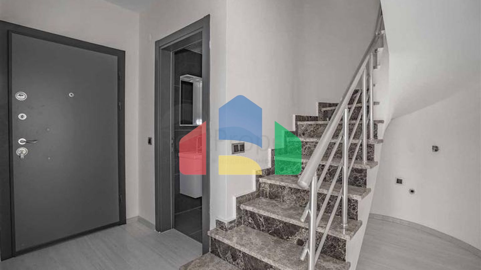 Пентхаус 3 + 1 в районі Оба