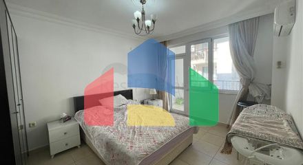 Простора квартира 2 + 1 в районі Оба