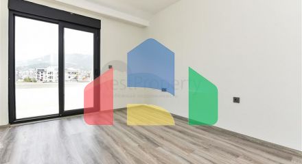Spacious apartment in a new complex in Oba district