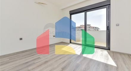 Spacious apartment in a new complex in Oba district