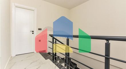 Простора квартира в новому комплексі району Оба