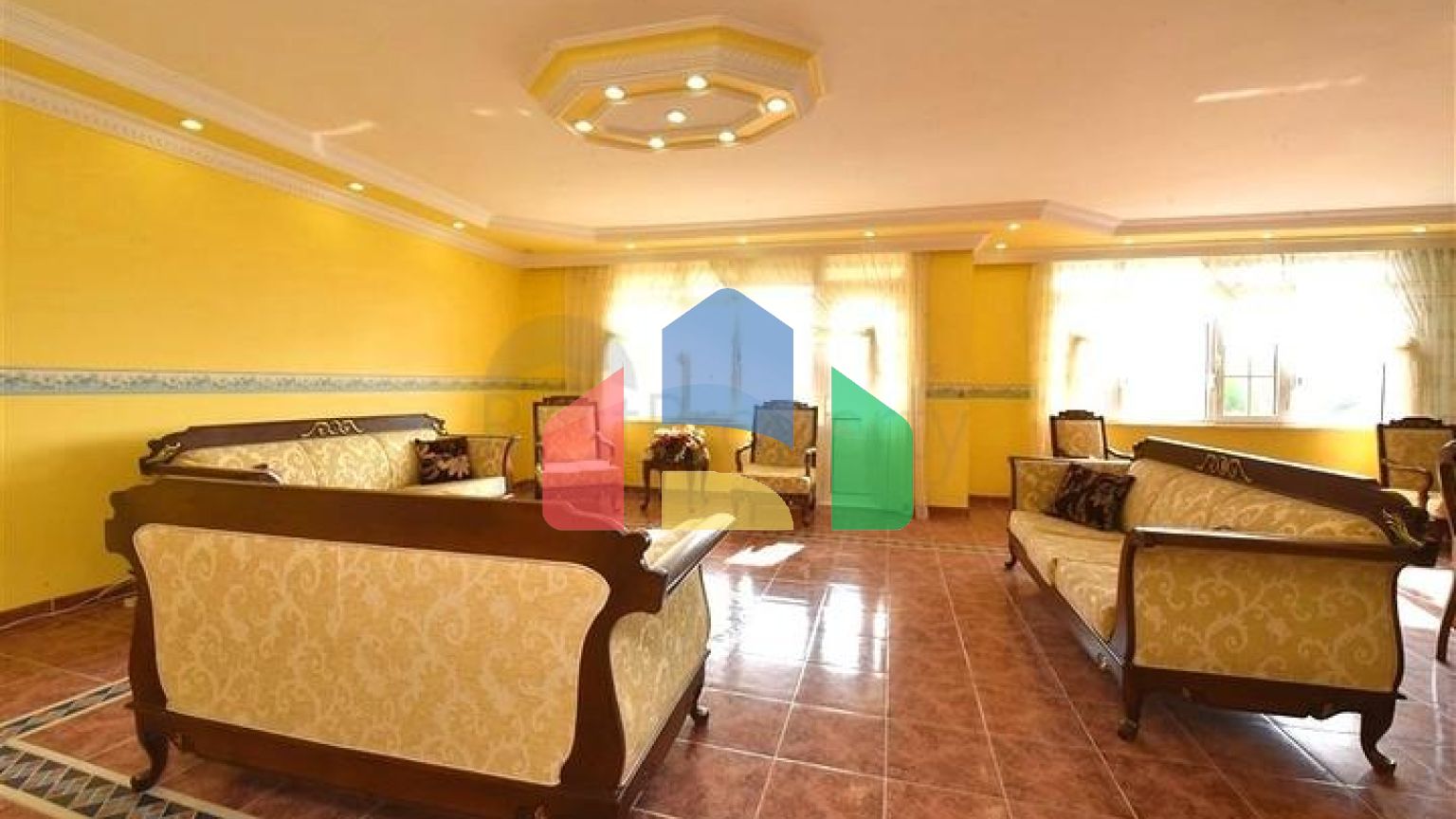 Меблированная квартира 3+1 рядом с морем в районе Оба