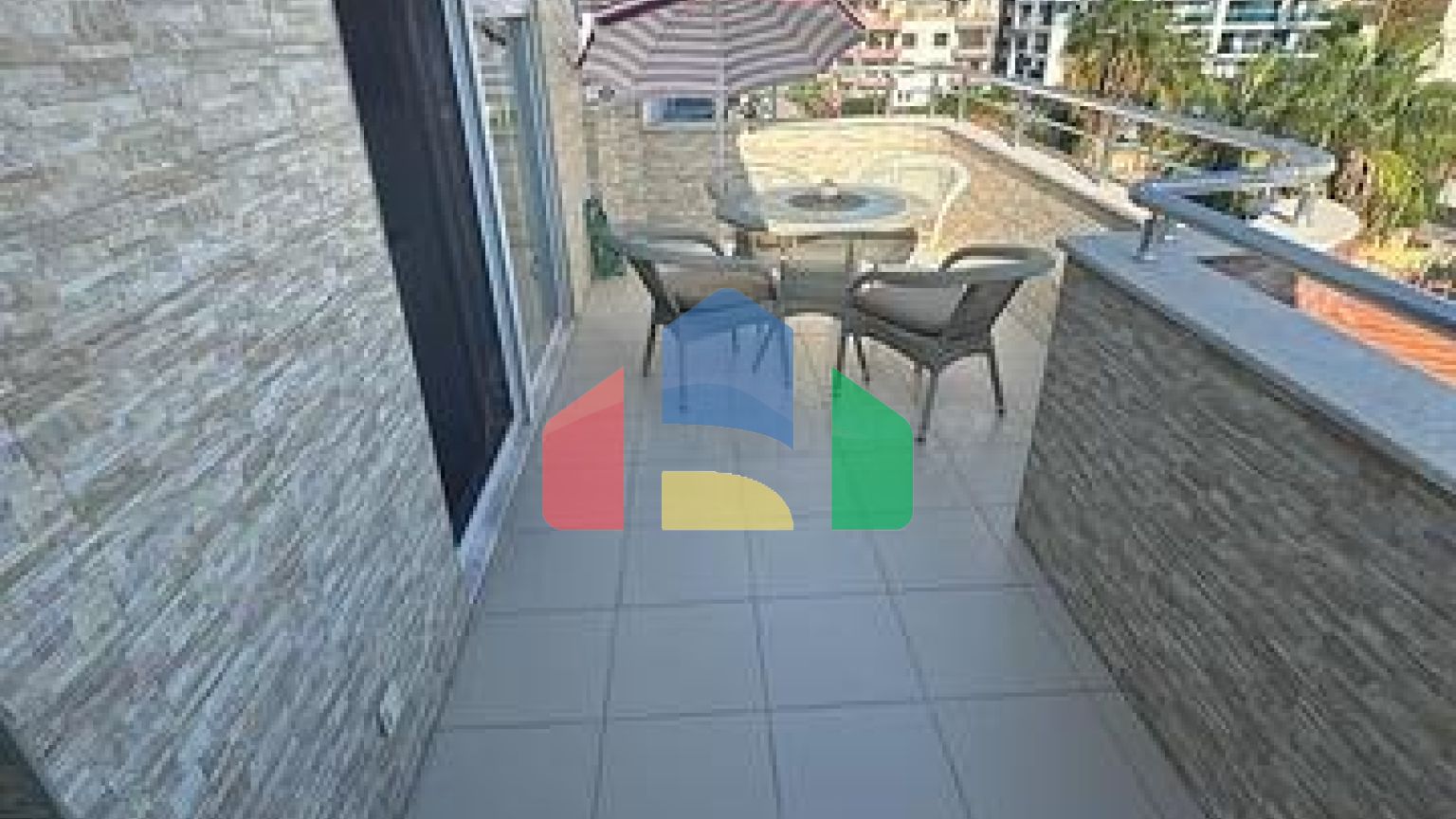 Пентхаус планировкой 3+1 в районе Оба