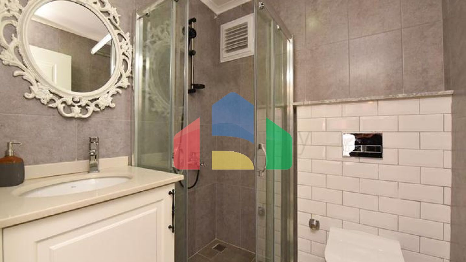 Двухуровневая квартира 3+1 с собственным садом