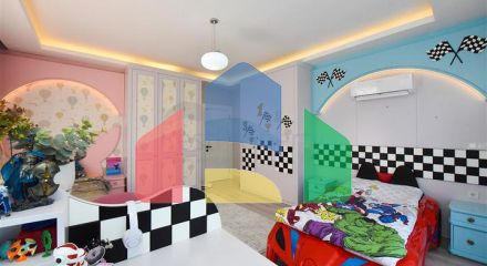 Двухуровневая квартира 3+1 с собственным садом