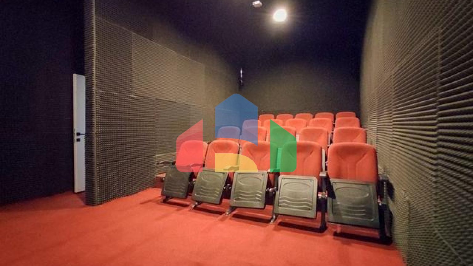 Двухуровневая квартира 3+1 с собственным садом